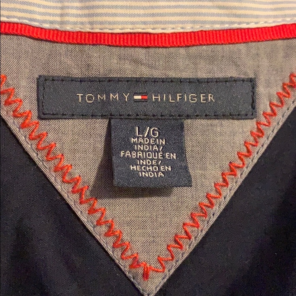 Button down - Picture 4 of 5